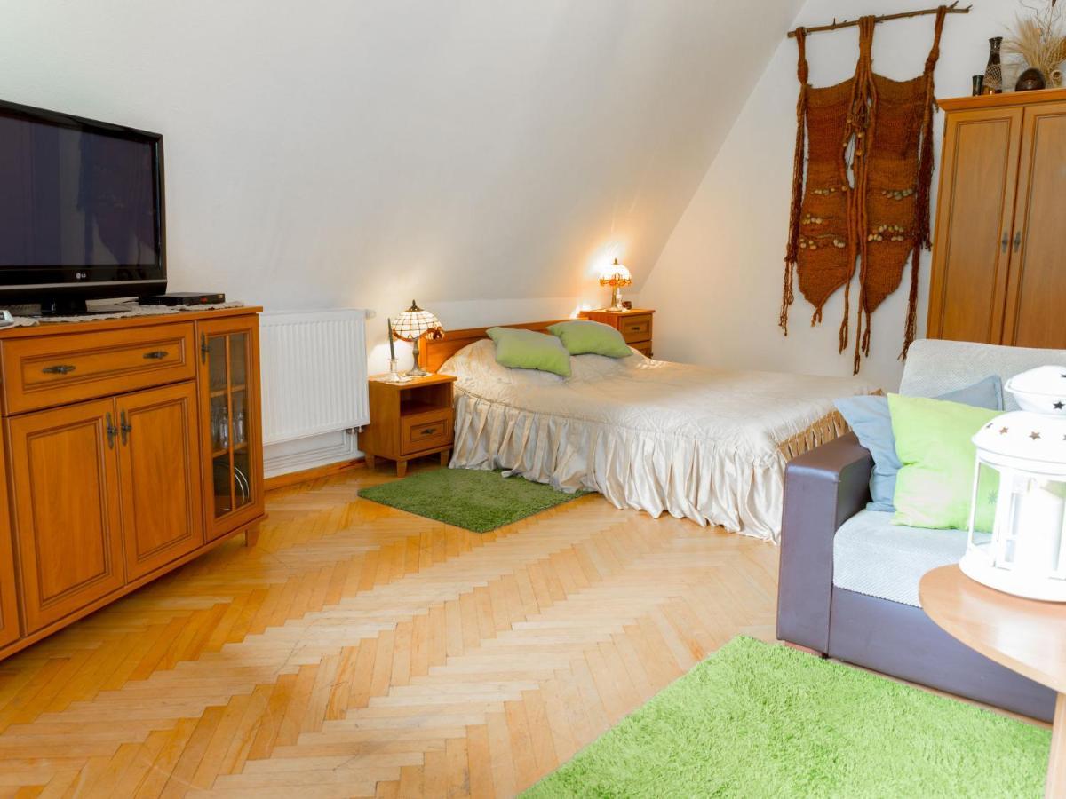 Lovely Apartment In Rusko With Pool Garden Дарлово Экстерьер фото