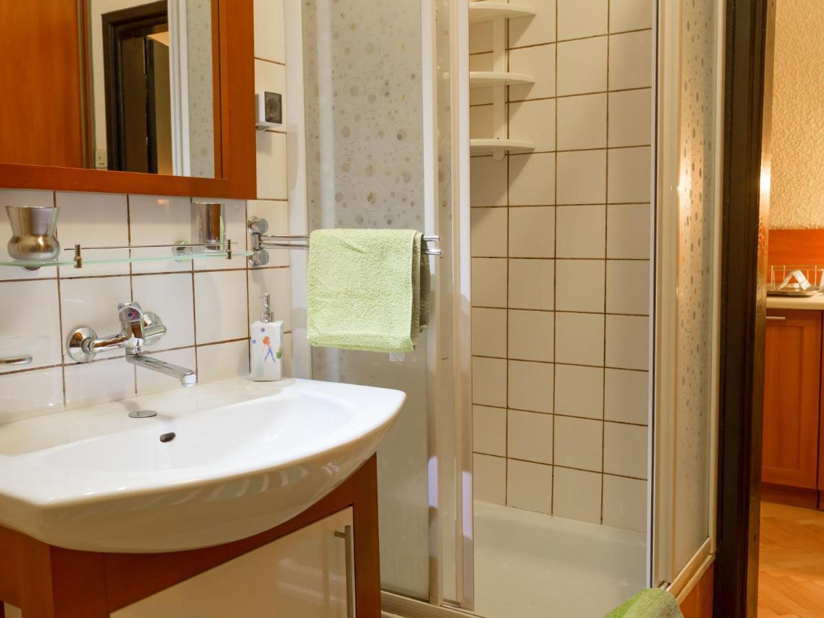 Lovely Apartment In Rusko With Pool Garden Дарлово Экстерьер фото